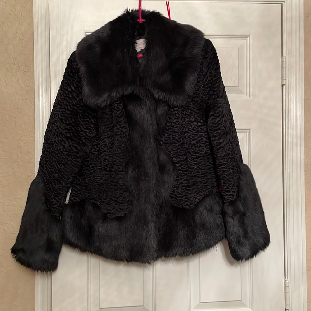 Faux fur jacket Laundry by Shelli Segal size L